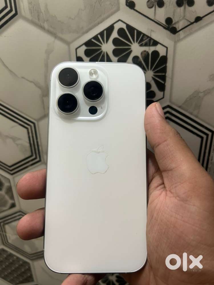Iphone 16 pro selling
