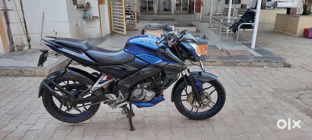 BAJAJ PULSAR NS160 MODEL.2018 1ST OWNER