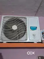 Lloyd  ac 1.5 t