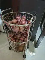 कांदा trolly
