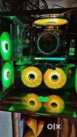 Trading or gaming PC set up