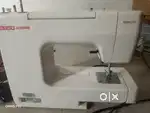 USHA SHEWING MACHINE