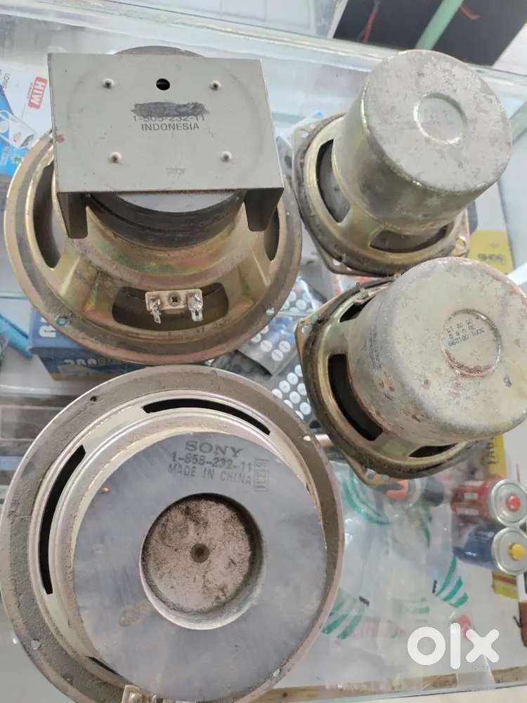 Sony orignal 6 inch woofer n Onida 4 inch speaker