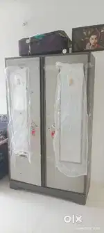 Steel Cupboard - मोठे कपाट