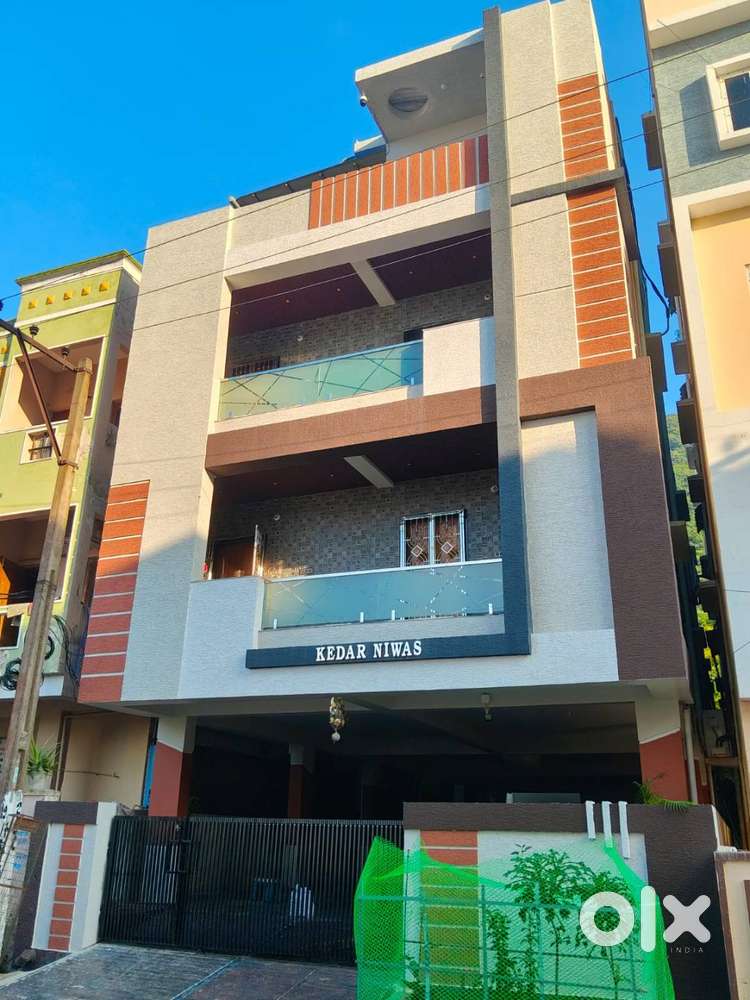 NEWLY CONSTRUCTED HOUSE