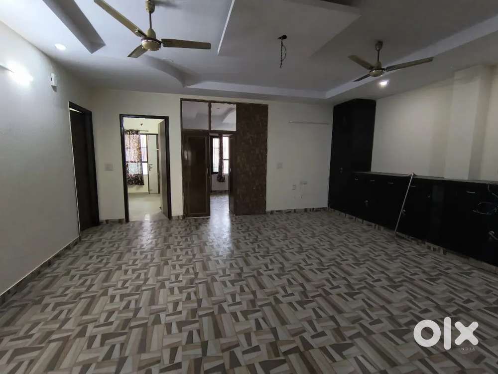 3 bhk with two washroom with kitchen