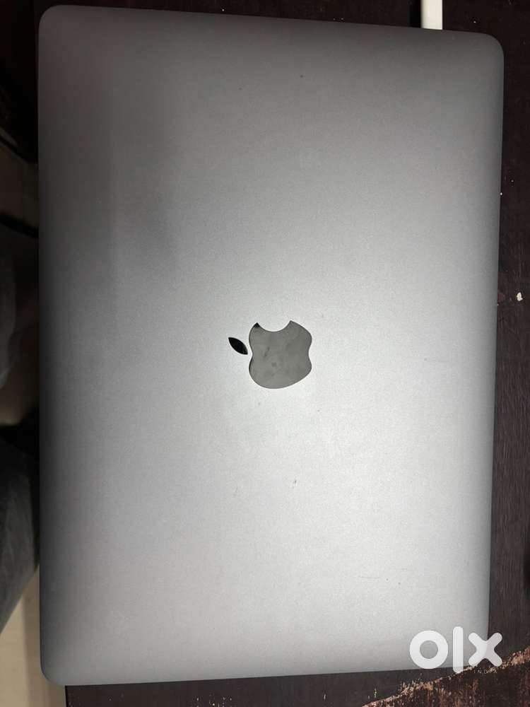 Macbook pro M2