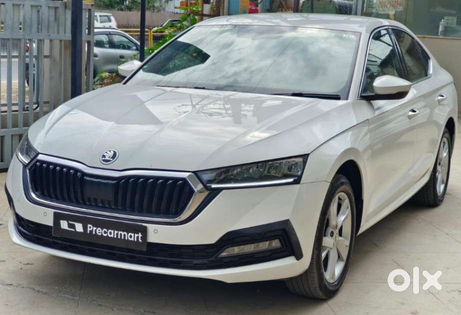 Skoda Octavia 2.0 Style TSI AT, 2021, Petrol