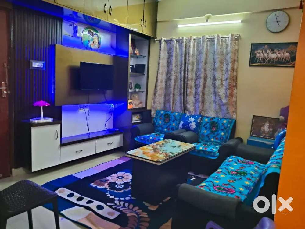 Sofa 3+2 seater available for sale