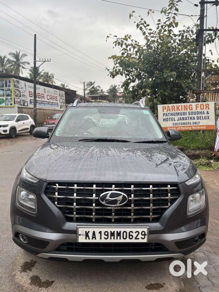 Hyundai Venue S 1.2 Petrol, 2021, Petrol