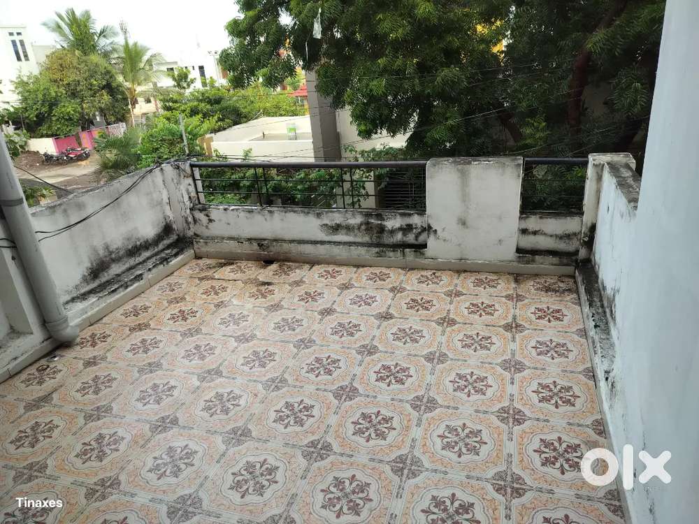 Rent room sakri road