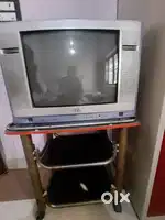 BPL BIG SCREEN COLOUR TV, TV STAND & STABILIZER AT NEGOTIABLE PRICE