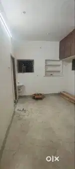 1bhk spacious single bedroom available for rent near DLF Porur