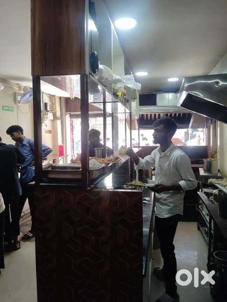 Counter Sales Boy For Hotel