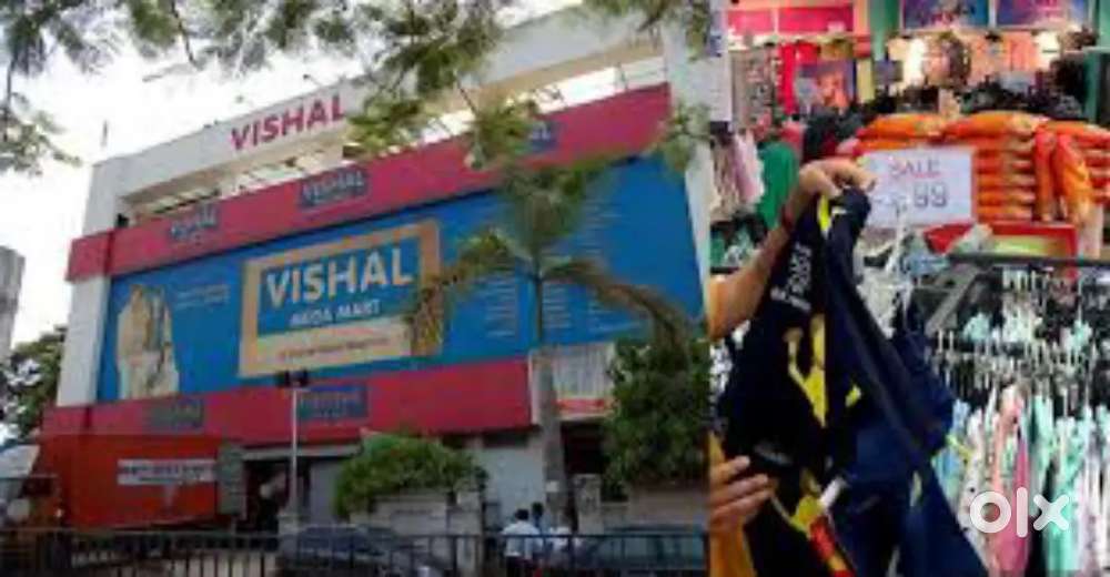 Girls and boys shopping mall same day joining