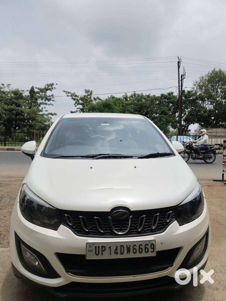 Mahindra Marazzo M8, 2018, Diesel