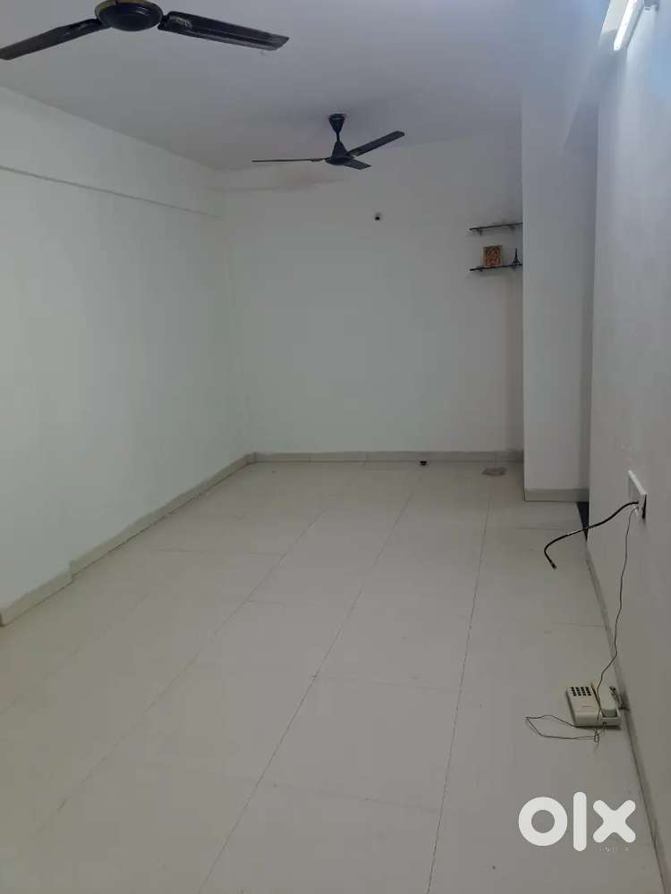 Best property for rent only for job class family