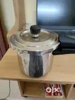 Pressure cooker for sale