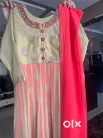 Gwon with dupatta 3x size