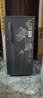 Good condition LGrefrigerator