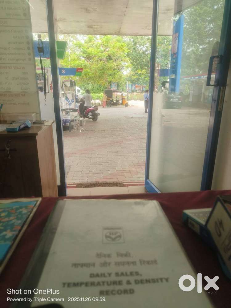 RG Auto Centre kowdiar