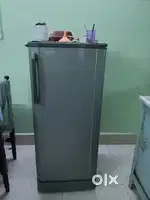 SAMSUNG 190 Ltr Refrigerator. RS 3500/