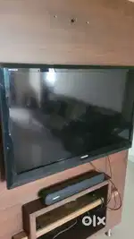 40 in lcd tv for sale( display issue)