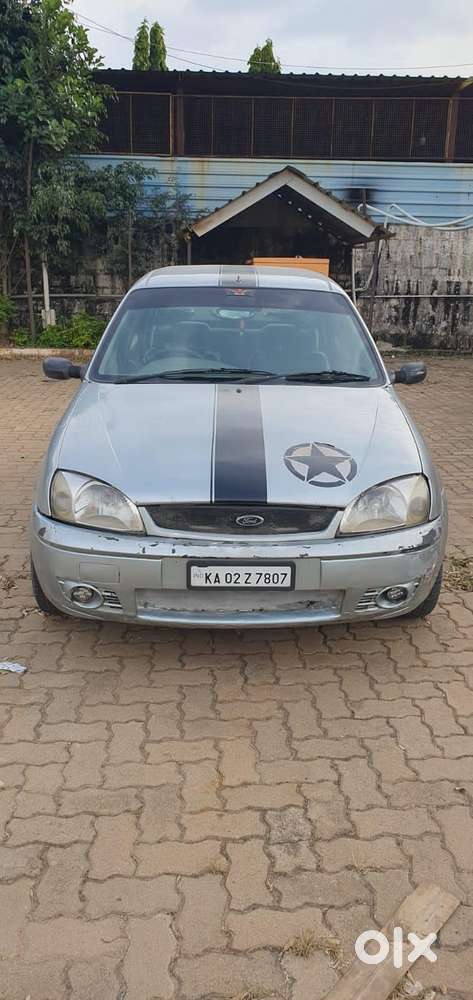 Ford Ikon 1.6 ZXI, 2004, Petrol