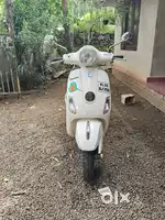 Well-Maintained Scooter for Sale – Great Conditio