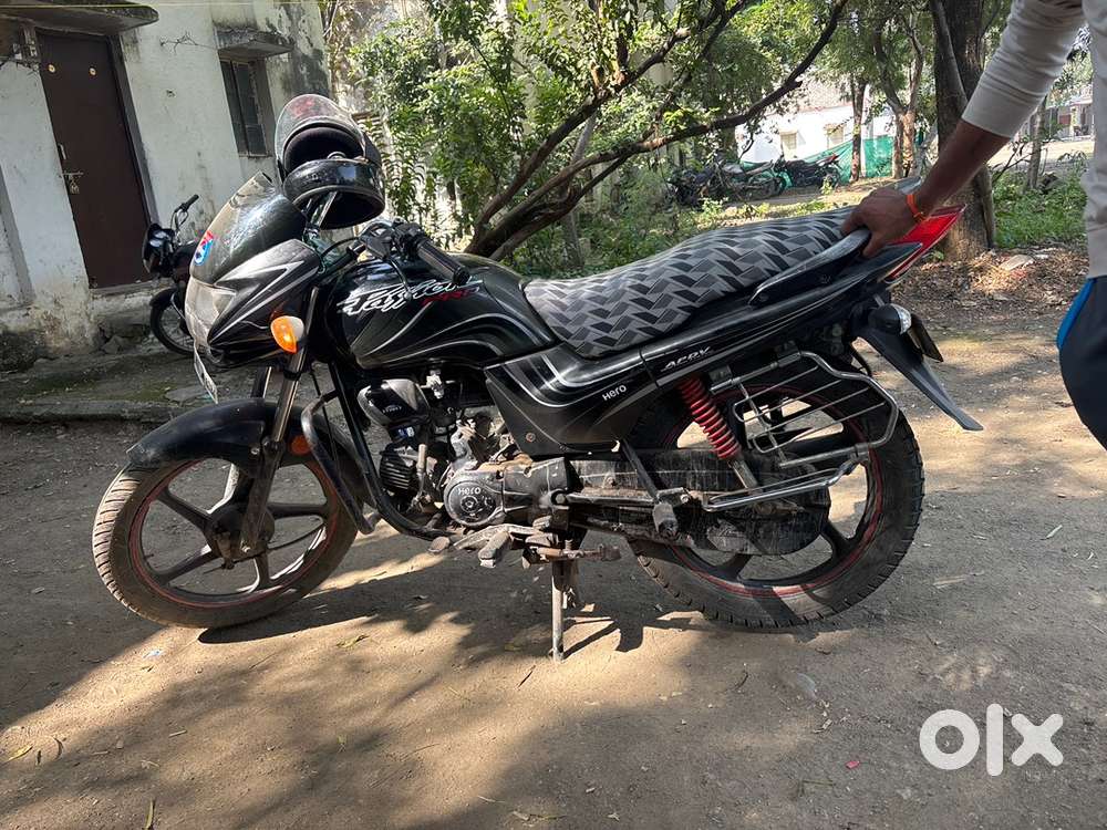 Tyre dono new hai aur bike bahut acchi condition me hai