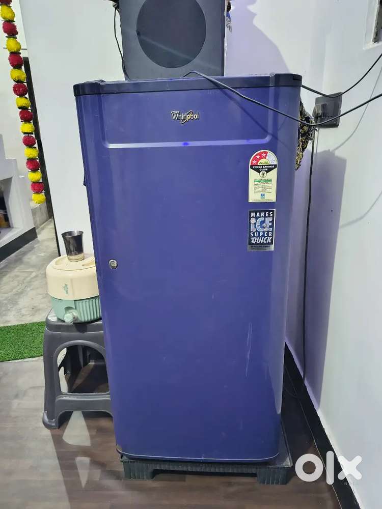 Whirlpool  Refrigerator for sale Sector hand Refrigerator Undar bught
