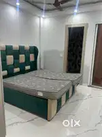 2 BHK FULLY FURNISHED LUXURY FLAT FULLY INDEPENDENT SOCIETY FLAT