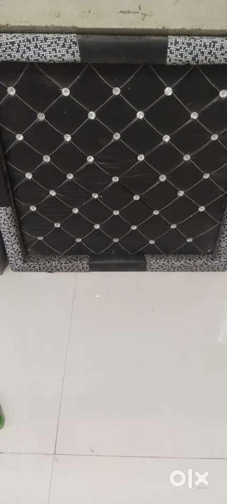 L sofa  2 side teble with center table