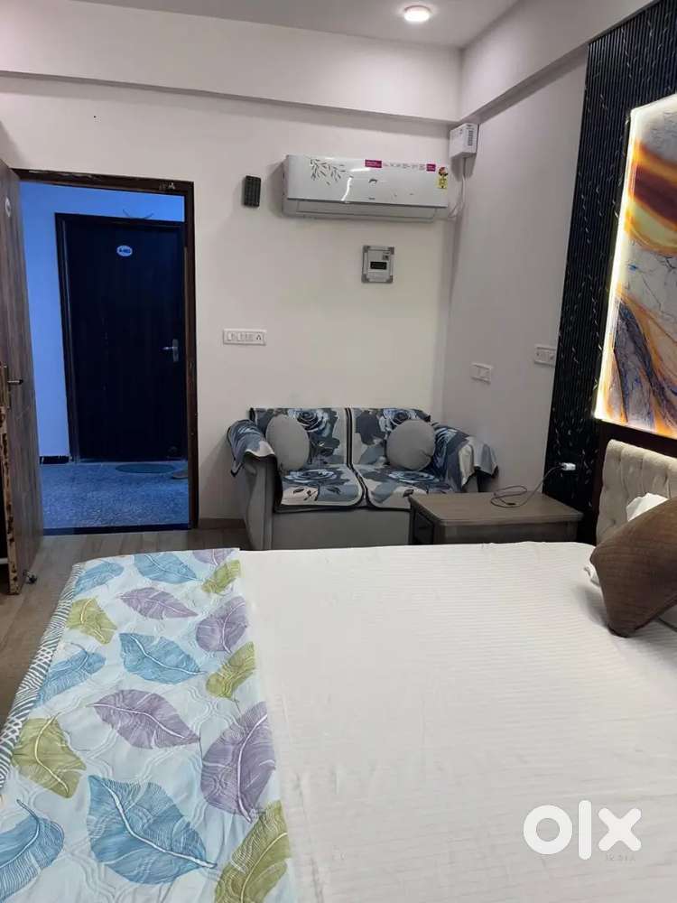 1 Luxury studio,Riveara Bombay Hospital,Jagatpura