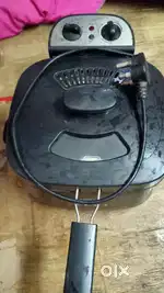 Electric deep fryer