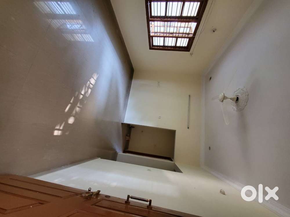 2 BHK semi furnished for Rent at Electronic City-1Phase-1