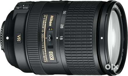 NIKON 18-300mm LENS