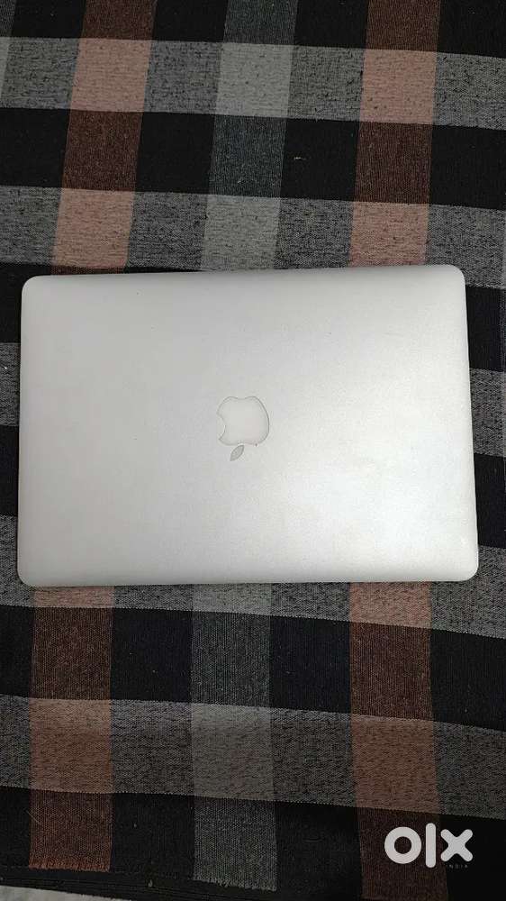 Macbook Air 13-inch Combo offer