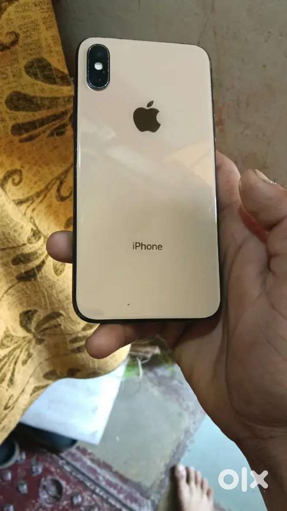Iphone xs 256  battery health 100%