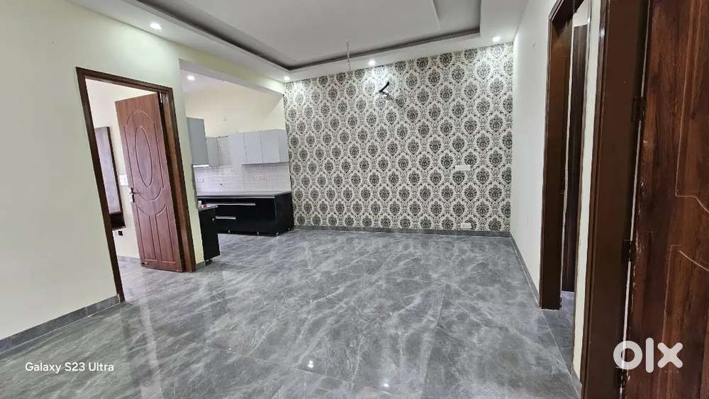 3 BHK Beautiful & Spacious Flat With Modular Hydraulic Kitchen