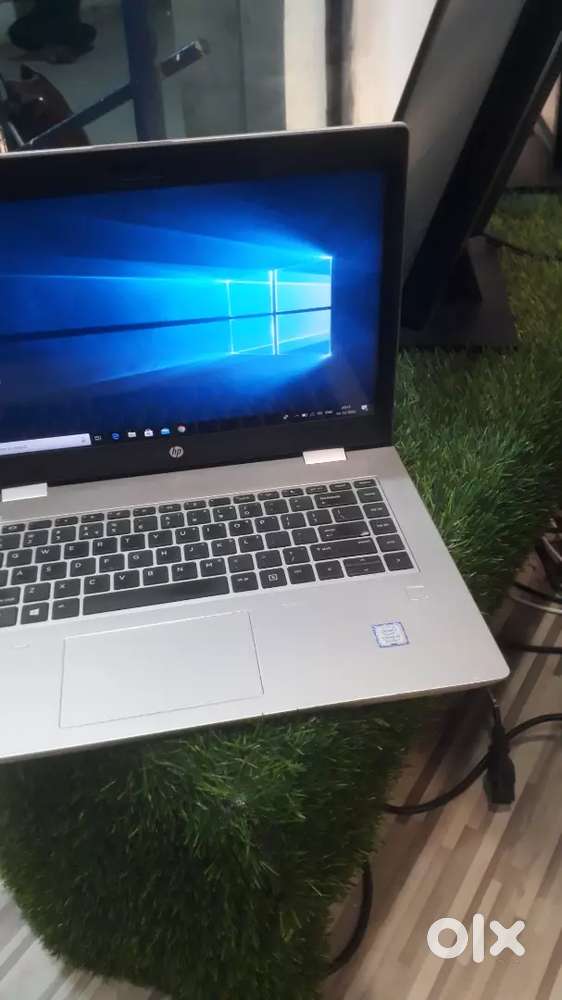 Laptop hp i5 8th gen 256ssd 8gb ram