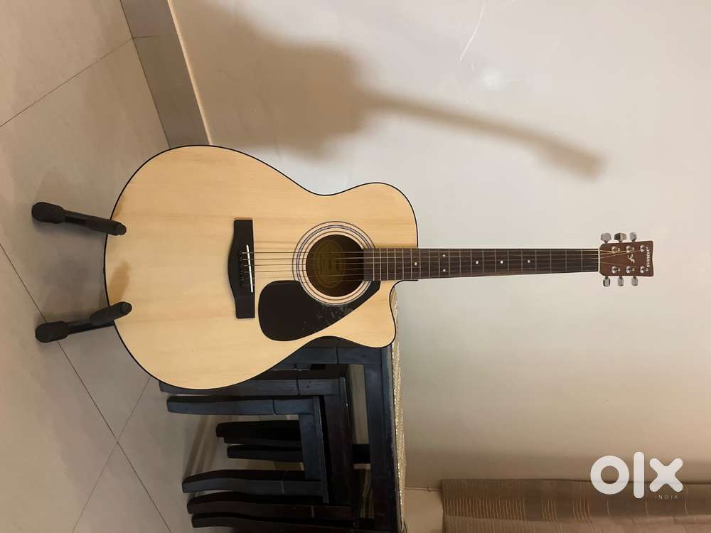 Brand new GUITAR , YAMAHA guitar FS80C