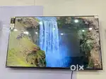 S A M S U N G 48 inch Smart LED TV with Realistic Colors Brand New