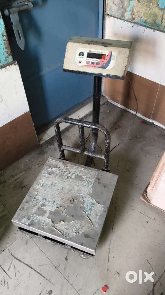 100 kg scele okay condition..