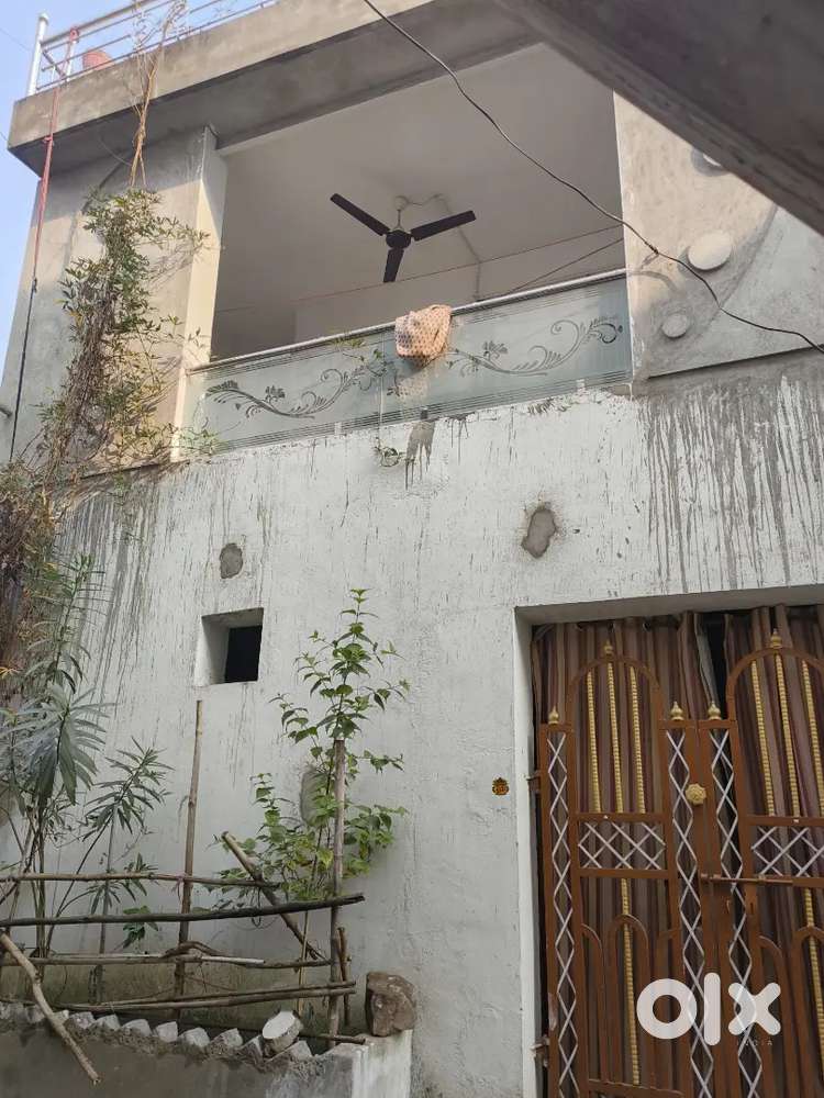 House for small family or students