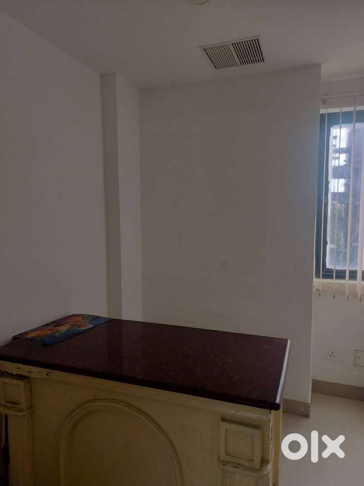 Sale Office, Egmore, 250 Sft, 3rd flr, Hall type, 45 L