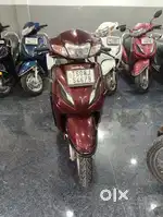 Honda Activa 6g 2023 model maroon color in excellent condition