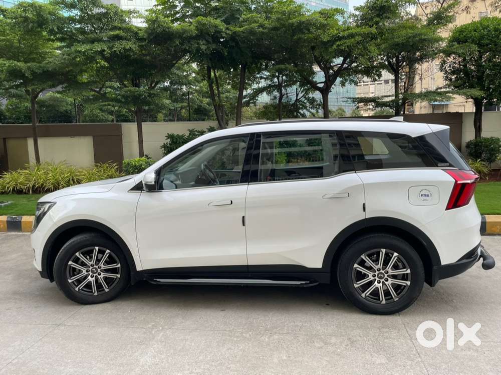 Mahindra XUV700 AX7L 2022 Petrol 30000 Km Driven