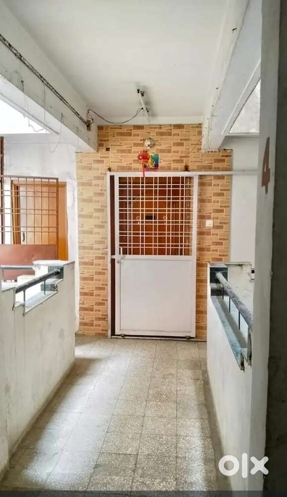 3 BHK furnished flat for rent