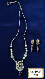Necklace and earrings set